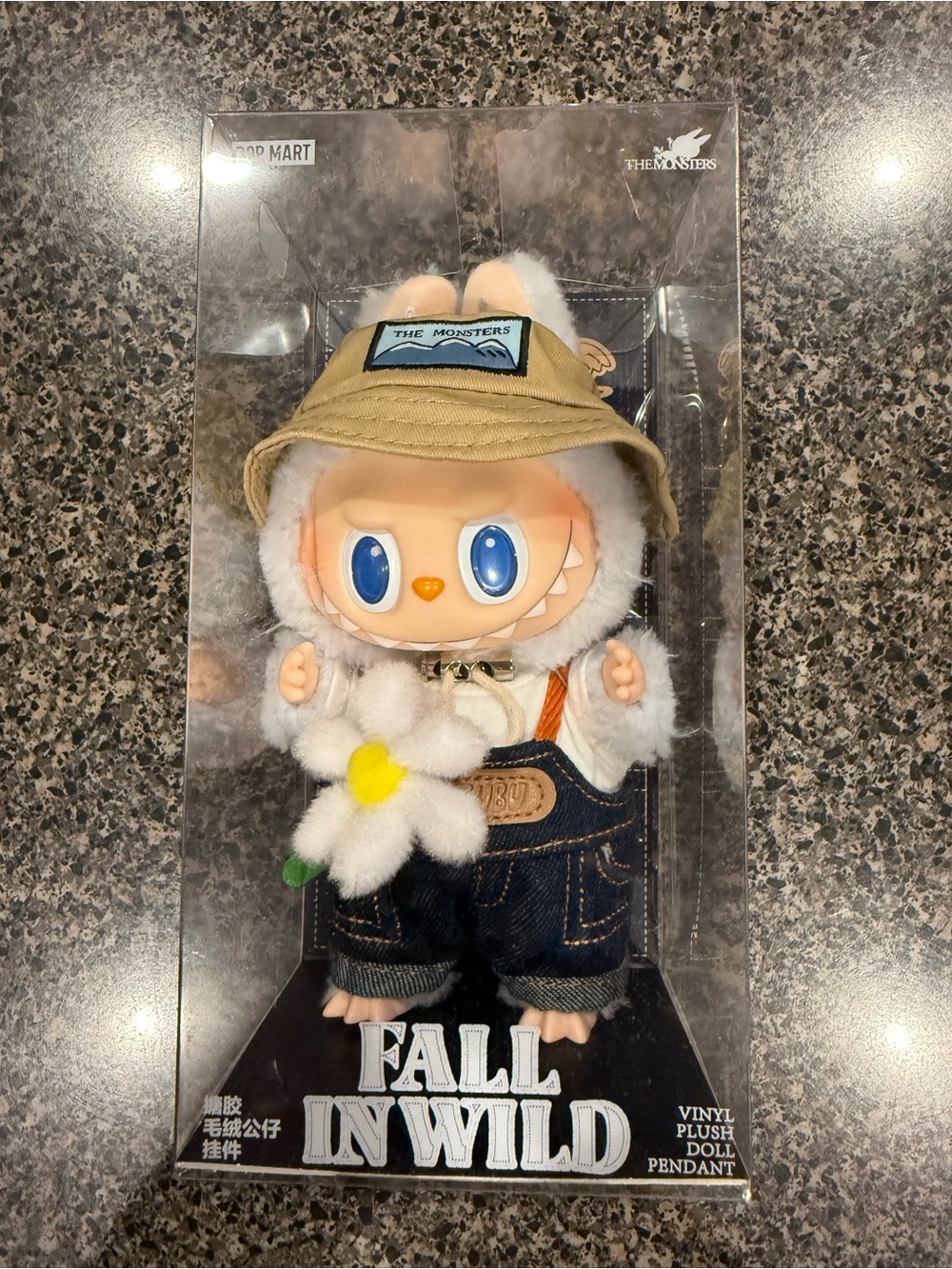 POP MART - The Monsters (Labubu)
- Fall In Wild Vinyl Plush Doll
Pendant